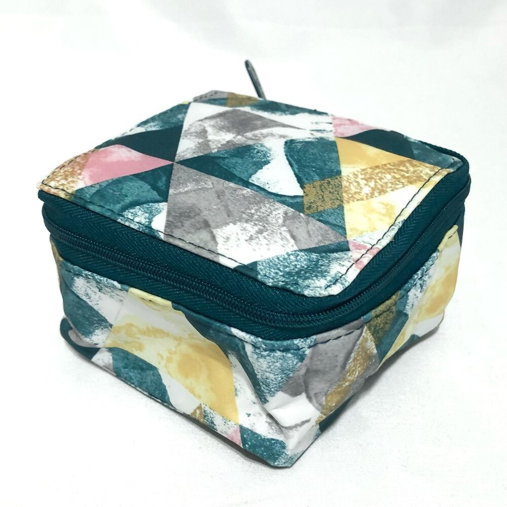 Thirty One Mini Travel Jewelry Case (NWT) Hello Happy Journey